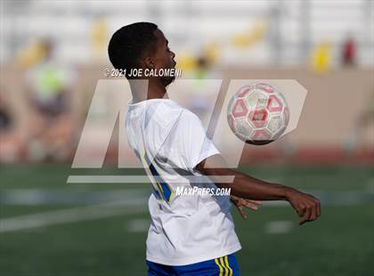 Thumbnail 2 in Lee [Robert E.] vs Clemens (UIL 6A Region 4 Quarterfinal) photogallery.