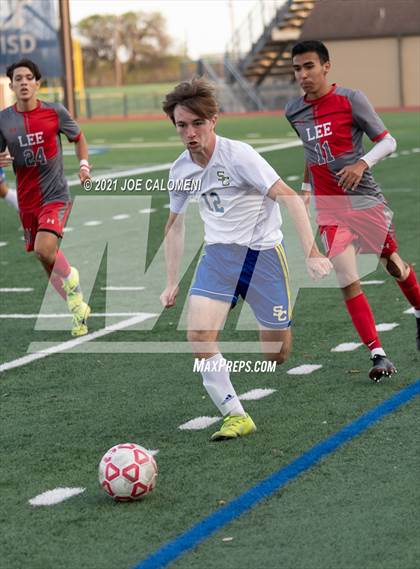 Thumbnail 2 in Lee [Robert E.] vs Clemens (UIL 6A Region 4 Quarterfinal) photogallery.