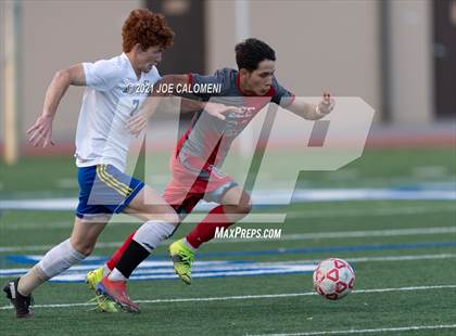 Thumbnail 2 in Lee [Robert E.] vs Clemens (UIL 6A Region 4 Quarterfinal) photogallery.