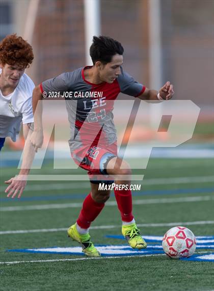 Thumbnail 2 in Lee [Robert E.] vs Clemens (UIL 6A Region 4 Quarterfinal) photogallery.