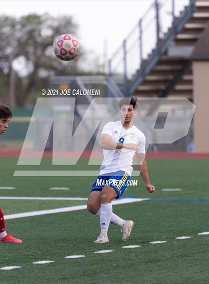 Thumbnail 2 in Lee [Robert E.] vs Clemens (UIL 6A Region 4 Quarterfinal) photogallery.