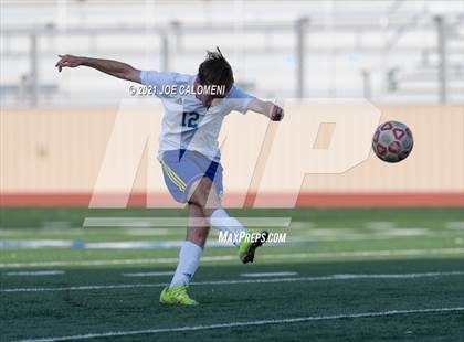 Thumbnail 2 in Lee [Robert E.] vs Clemens (UIL 6A Region 4 Quarterfinal) photogallery.