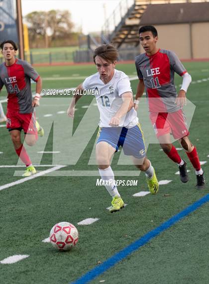 Thumbnail 1 in Lee [Robert E.] vs Clemens (UIL 6A Region 4 Quarterfinal) photogallery.