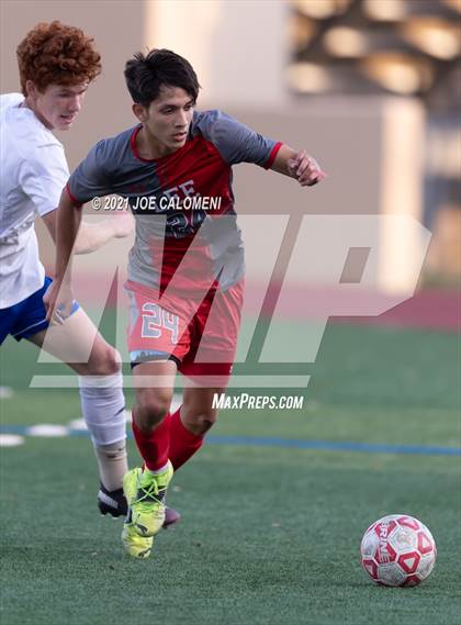 Thumbnail 1 in Lee [Robert E.] vs Clemens (UIL 6A Region 4 Quarterfinal) photogallery.