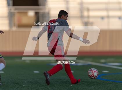 Thumbnail 3 in Lee [Robert E.] vs Clemens (UIL 6A Region 4 Quarterfinal) photogallery.