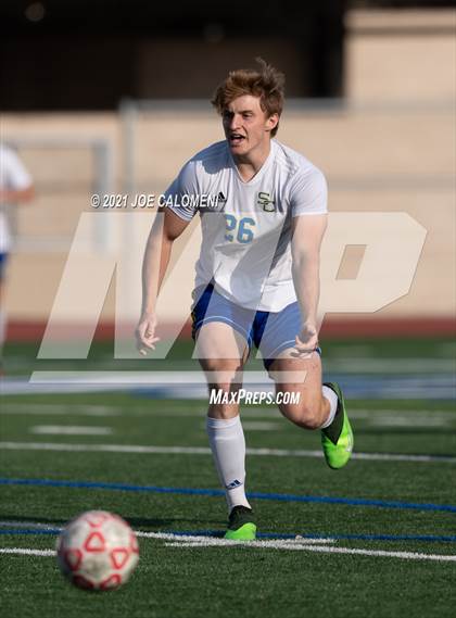Thumbnail 1 in Lee [Robert E.] vs Clemens (UIL 6A Region 4 Quarterfinal) photogallery.