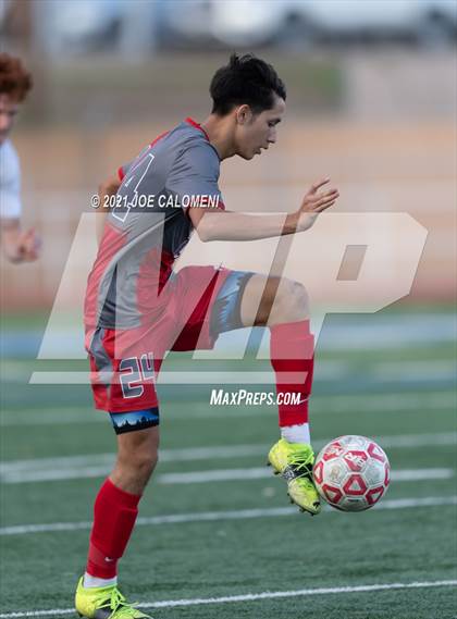 Thumbnail 3 in Lee [Robert E.] vs Clemens (UIL 6A Region 4 Quarterfinal) photogallery.