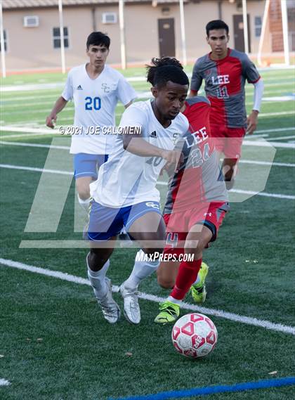 Thumbnail 3 in Lee [Robert E.] vs Clemens (UIL 6A Region 4 Quarterfinal) photogallery.
