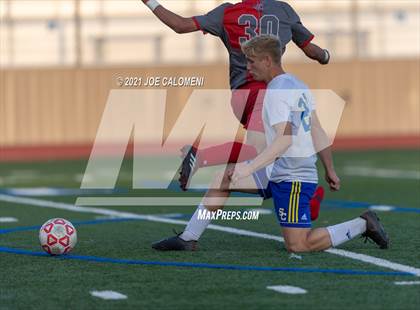 Thumbnail 2 in Lee [Robert E.] vs Clemens (UIL 6A Region 4 Quarterfinal) photogallery.