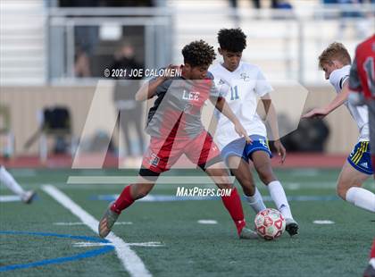 Thumbnail 2 in Lee [Robert E.] vs Clemens (UIL 6A Region 4 Quarterfinal) photogallery.