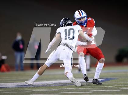 Thumbnail 3 in Valor Christian vs. Cherry Creek (CHSAA 5A Championship) photogallery.