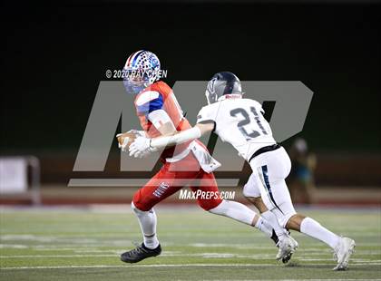 Thumbnail 1 in Valor Christian vs. Cherry Creek (CHSAA 5A Championship) photogallery.