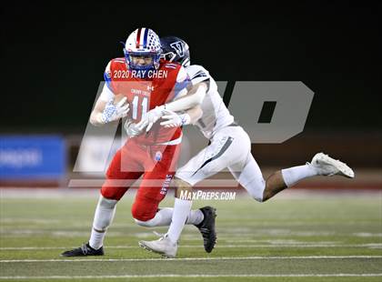 Thumbnail 3 in Valor Christian vs. Cherry Creek (CHSAA 5A Championship) photogallery.