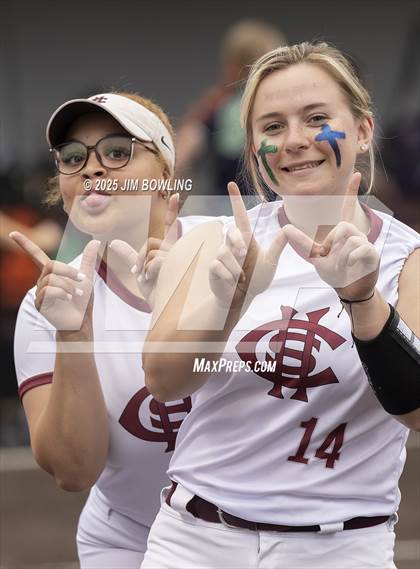 Thumbnail 3 in Windsor/Stewardson-Strasburg @ Champaign Central photogallery.