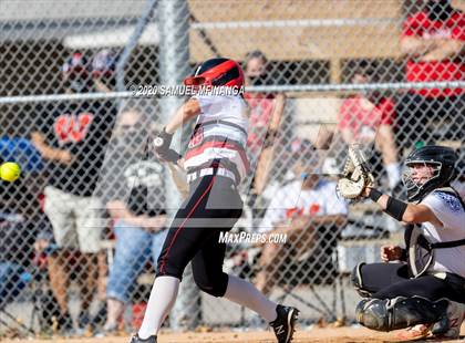 Thumbnail 2 in Lincoln East vs Omaha Westside photogallery.
