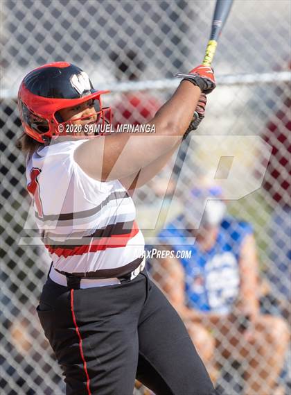 Thumbnail 2 in Lincoln East vs Omaha Westside photogallery.