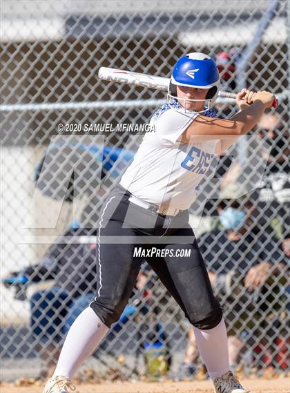 Thumbnail 1 in Lincoln East vs Omaha Westside photogallery.