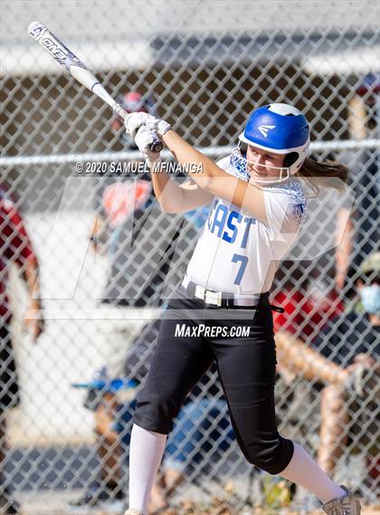 Thumbnail 2 in Lincoln East vs Omaha Westside photogallery.