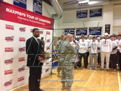 Thumbnail 3 in Darien TOC Ceremony photogallery.