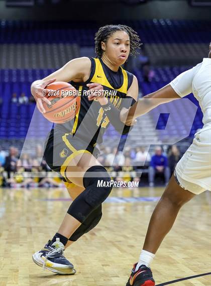 Thumbnail 1 in South Grand Prairie vs. Brennan (UIL 6A Basketball Semifinal) photogallery.