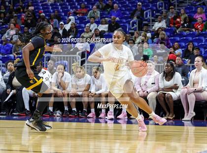 Thumbnail 3 in South Grand Prairie vs. Brennan (UIL 6A Basketball Semifinal) photogallery.
