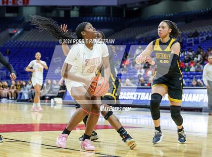 Thumbnail 1 in South Grand Prairie vs. Brennan (UIL 6A Basketball Semifinal) photogallery.