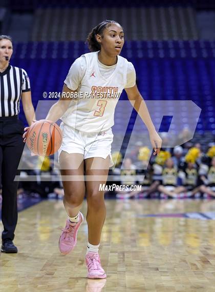 Thumbnail 3 in South Grand Prairie vs. Brennan (UIL 6A Basketball Semifinal) photogallery.
