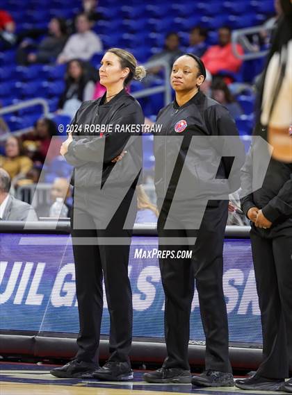 Thumbnail 2 in South Grand Prairie vs. Brennan (UIL 6A Basketball Semifinal) photogallery.