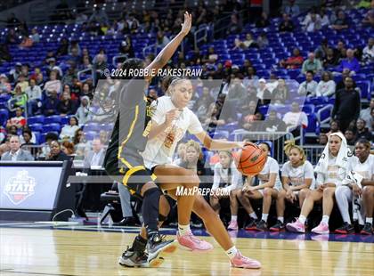 Thumbnail 3 in South Grand Prairie vs. Brennan (UIL 6A Basketball Semifinal) photogallery.