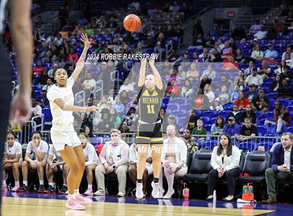 Thumbnail 2 in South Grand Prairie vs. Brennan (UIL 6A Basketball Semifinal) photogallery.
