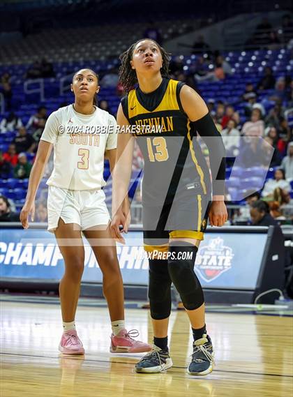 Thumbnail 3 in South Grand Prairie vs. Brennan (UIL 6A Basketball Semifinal) photogallery.
