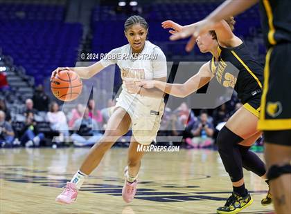 Thumbnail 1 in South Grand Prairie vs. Brennan (UIL 6A Basketball Semifinal) photogallery.
