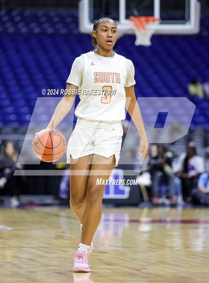 Thumbnail 3 in South Grand Prairie vs. Brennan (UIL 6A Basketball Semifinal) photogallery.
