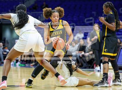 Thumbnail 1 in South Grand Prairie vs. Brennan (UIL 6A Basketball Semifinal) photogallery.
