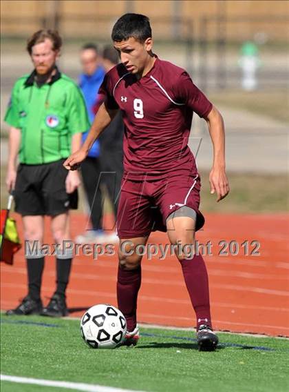 Thumbnail 3 in Turner [R. L.] vs Beaumont Central (Lobo Winter Invitational) photogallery.