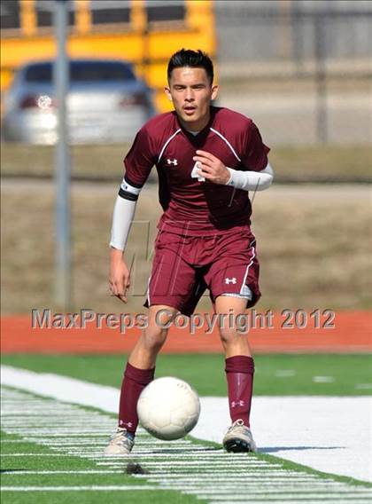 Thumbnail 3 in Turner [R. L.] vs Beaumont Central (Lobo Winter Invitational) photogallery.