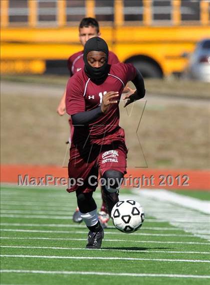 Thumbnail 1 in Turner [R. L.] vs Beaumont Central (Lobo Winter Invitational) photogallery.