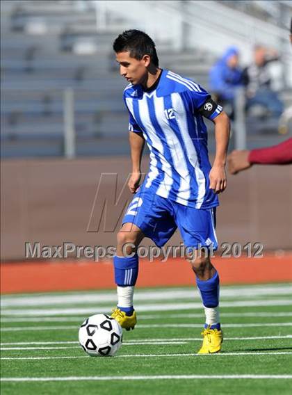 Thumbnail 1 in Turner [R. L.] vs Beaumont Central (Lobo Winter Invitational) photogallery.