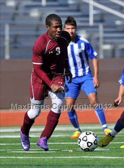 Thumbnail 1 in Turner [R. L.] vs Beaumont Central (Lobo Winter Invitational) photogallery.