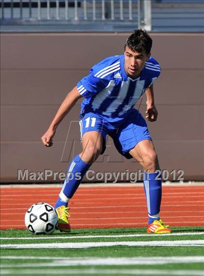 Thumbnail 3 in Turner [R. L.] vs Beaumont Central (Lobo Winter Invitational) photogallery.