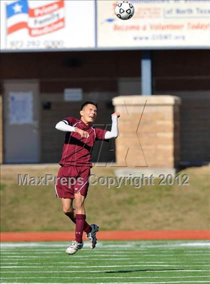 Thumbnail 2 in Turner [R. L.] vs Beaumont Central (Lobo Winter Invitational) photogallery.