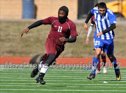 Thumbnail 3 in Turner [R. L.] vs Beaumont Central (Lobo Winter Invitational) photogallery.