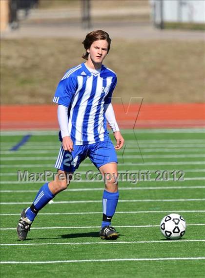 Thumbnail 3 in Turner [R. L.] vs Beaumont Central (Lobo Winter Invitational) photogallery.