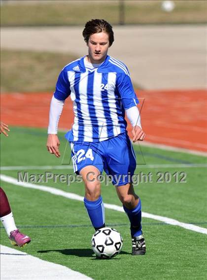 Thumbnail 2 in Turner [R. L.] vs Beaumont Central (Lobo Winter Invitational) photogallery.