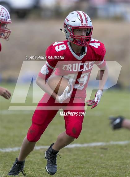 Thumbnail 2 in Lowry @ Truckee photogallery.