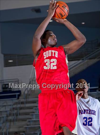 Thumbnail 1 in South Grand Prairie @ Duncanville photogallery.