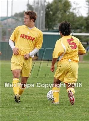 null - Photo 01