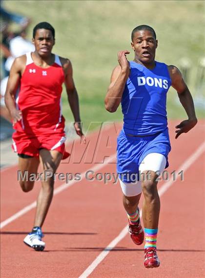 Thumbnail 2 in 2011 Amarillo Relays Meet of Champions photogallery.