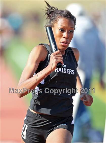 Thumbnail 2 in 2011 Amarillo Relays Meet of Champions photogallery.