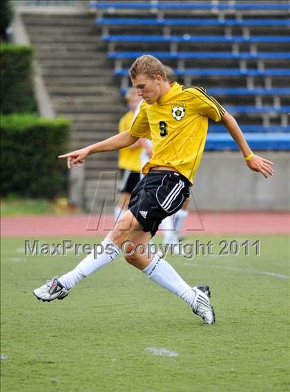 Thumbnail 3 in Lahser vs Farmington (Detroit Country Day Tournament) photogallery.